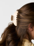 kinddot. x liáliá athletics “Cream” Hair Clip